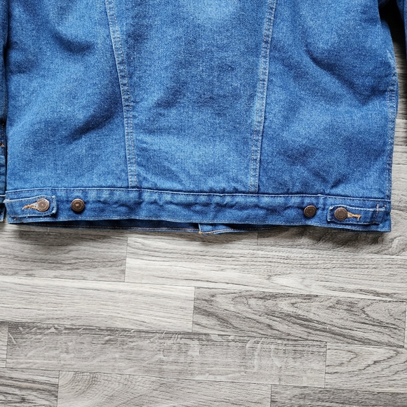 Wrangler Jean Jacket - Picture 5 of 6